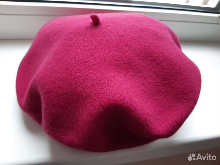 Берет женский новый