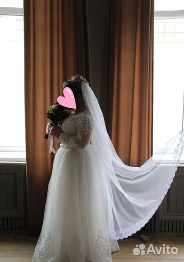 Свадебное платье