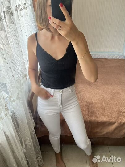 Джинсы разные