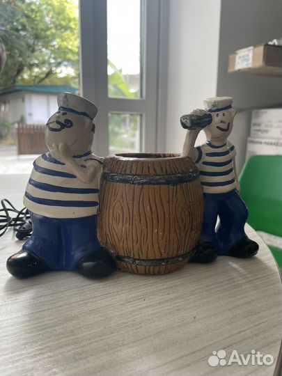 Декоративная фигурка 