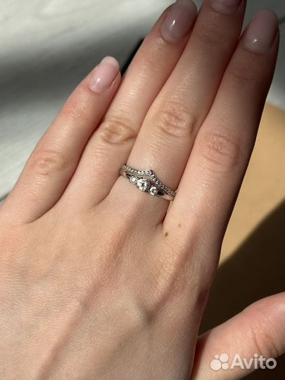 Серебряное кольцо женское