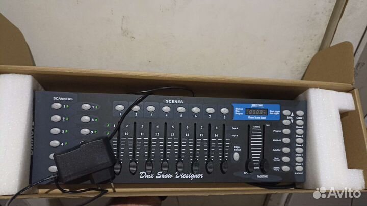 DMX 512 консоль (контроллер световой пульт)