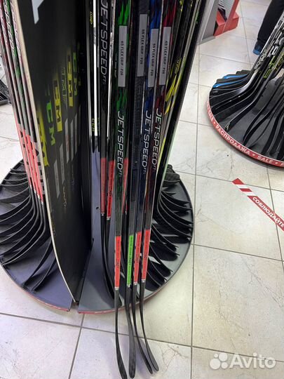 Клюшки хоккейные CCM jetspeed FT5 Pro INT