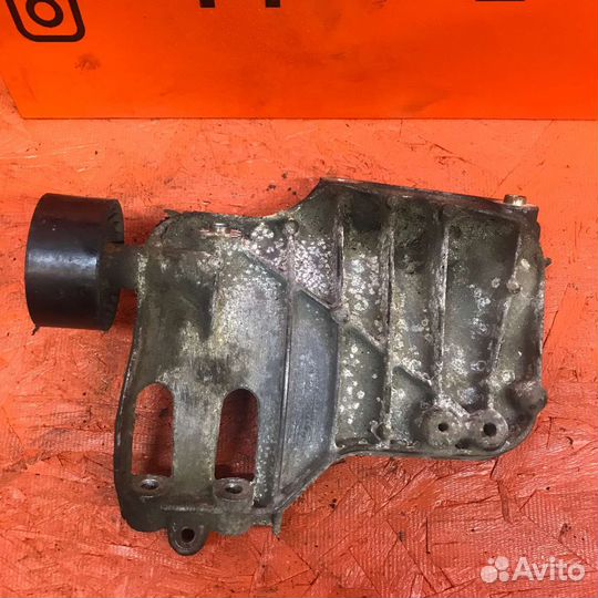 Кронштейн кондеционера n54 n55 bmw