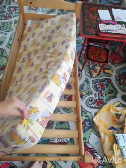 Детская кровать IKEA с матрасом