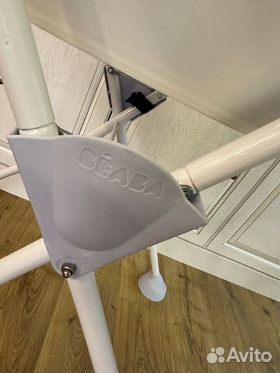 Ванночка с подставкой Beaba+игрушка для ванны