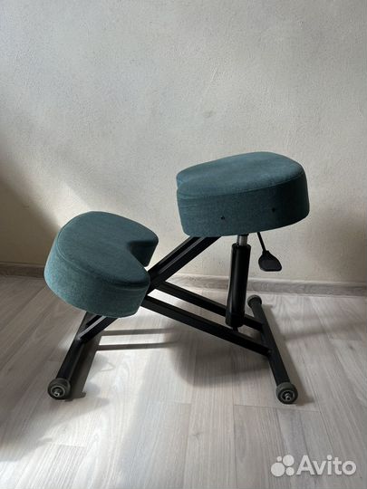 Ортопедический коленный стул