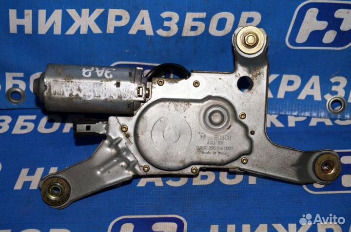 Моторчик стеклоочистителя задний Mitsubishi