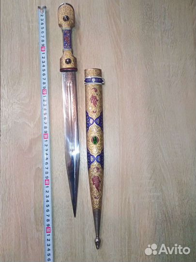 Кинжал сувенирный