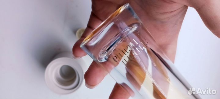 Armani mania.Giorgio Armani