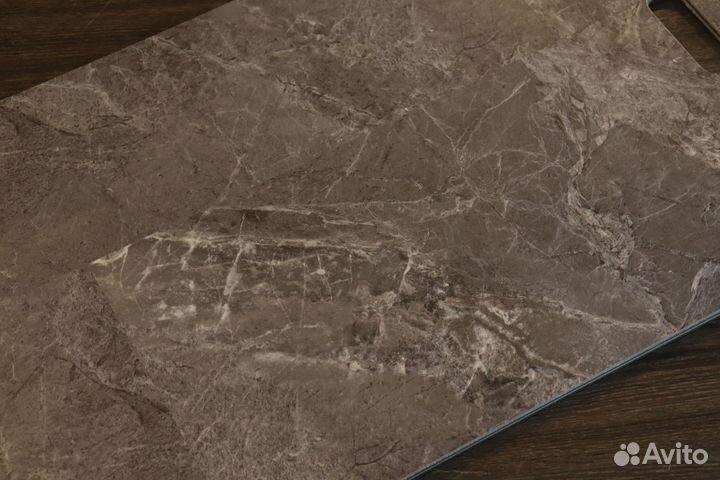 Кварцвиниловая плитка под мрамор