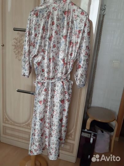 Халат женский шелковый