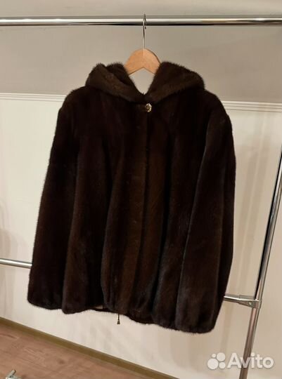 Шуба норковая 48 50размер
