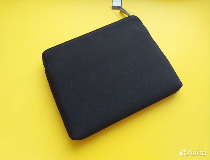 1 Чехол для планшета Marc by Marc Jacobs