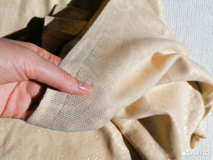 Шарф avon с люрексом