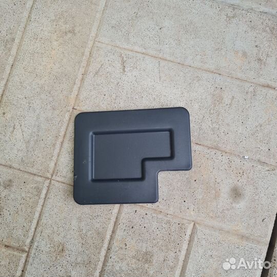 Накладка Nissan Pathfinder (R52) 849733JA0A