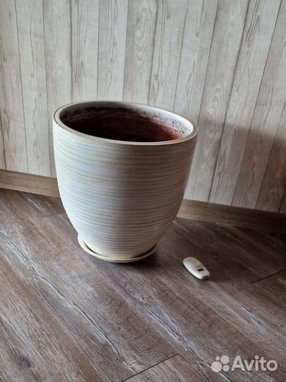 Горшок для цветов