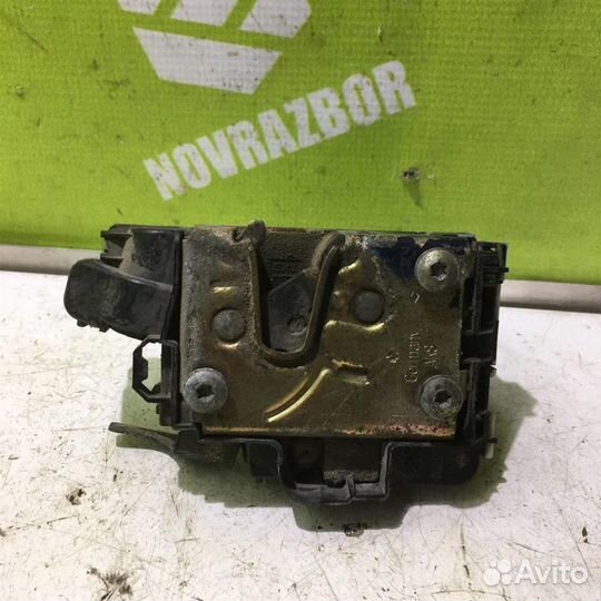 Замок двери передней левой Фольксваген Поло