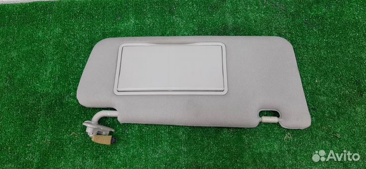 Козырек солнцезащитный правый Subaru Legacy/ Outb