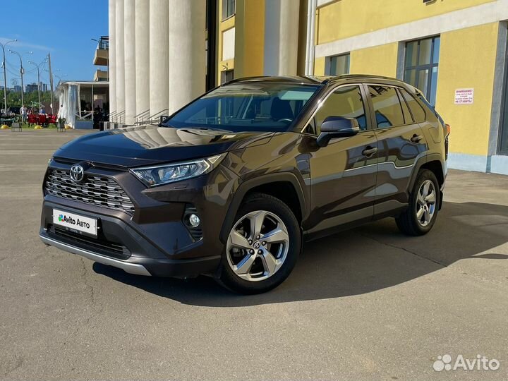 Toyota RAV4 2.0 CVT, 2021, 42 000 км