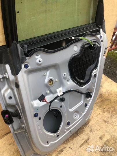 Дверь задняя правая Audi A3 8P