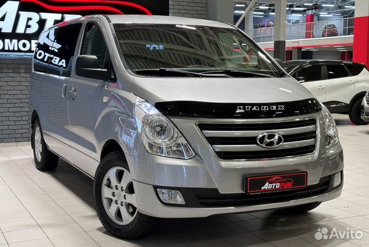 Hyundai Grand Starex 2.5 AT, 2017, 150 000 км