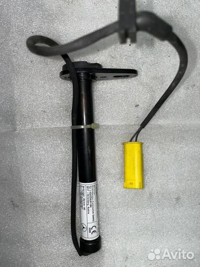 Пиропатрон петли капота Mercedes-Benz GLC-Класс