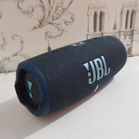 JBL Charge 5