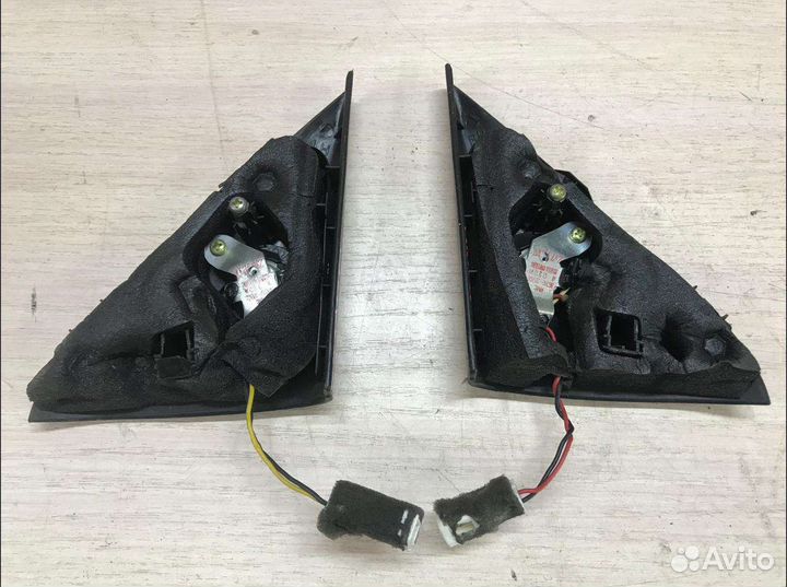 Крышка зеркала внутренняя Hyundai sonata 4 EF