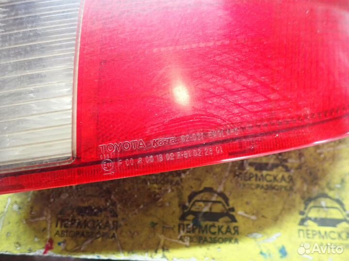 Фонарь задний правый для Toyota Yaris 1999-2005