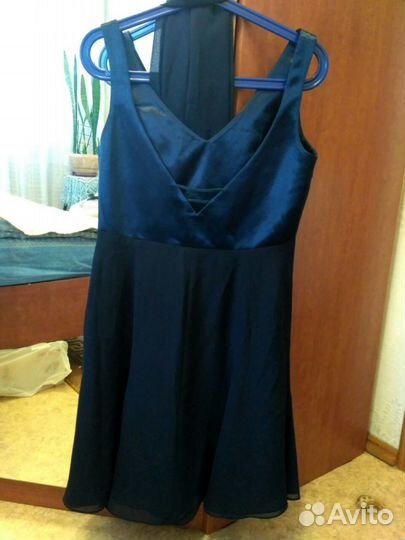 Вечернее платье из шифона с атласом