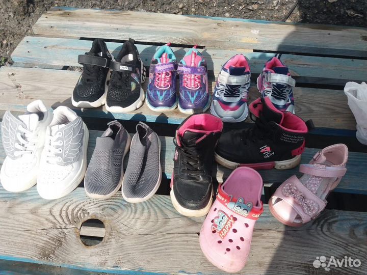 Одежда и обувь на девочку