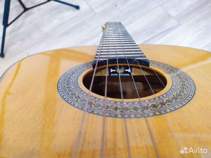 Классическая гитара Ibanez G200E NT
