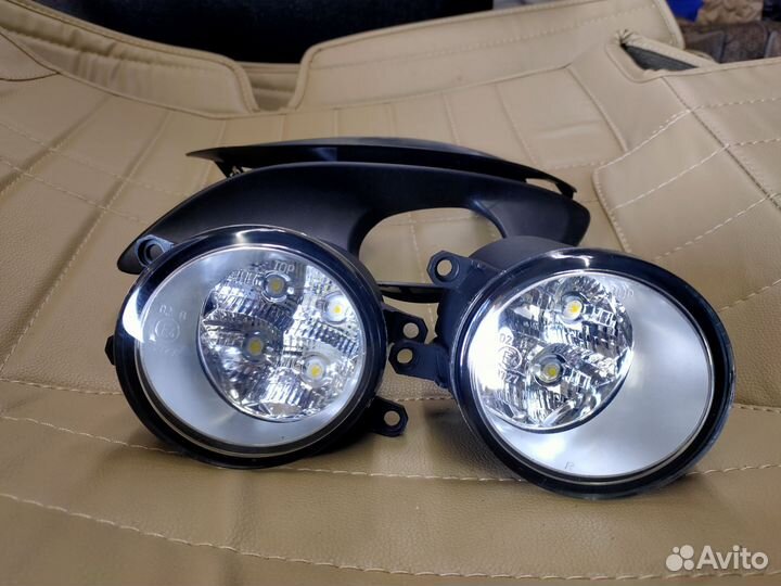 Противотуманные фары vitz
