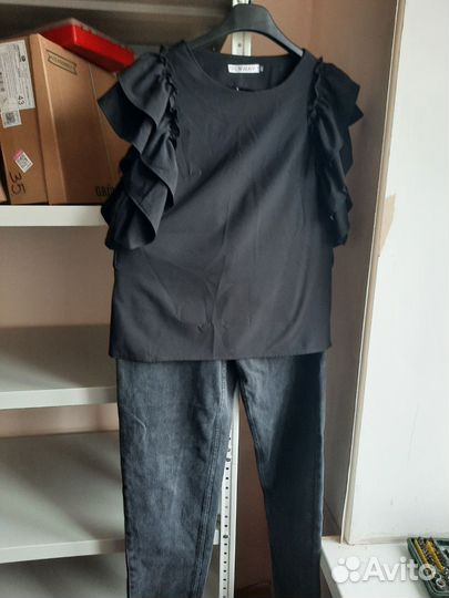 Джинсы, блузка, футболка для девочки 40-42 размер