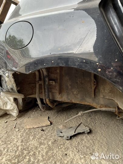 Задняя правая четверть mazda 3 bk