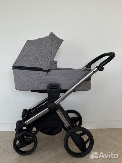 Коляска Invictus V-Plus 2 в 1