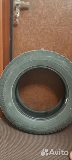 Bridgestone Blizzak Revo GZ 215/65 R16 E