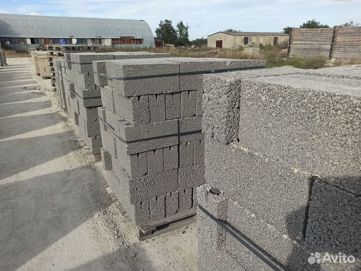 Блок для строительства стен