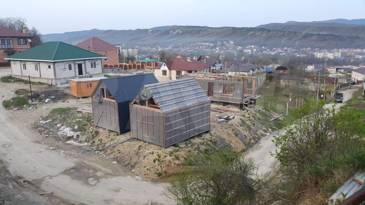 Участок 7 сот. (ИЖС)