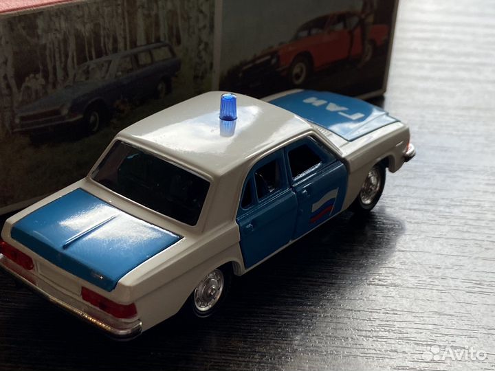 Модель волга газ 3102 милиция гаи СССР 1:43