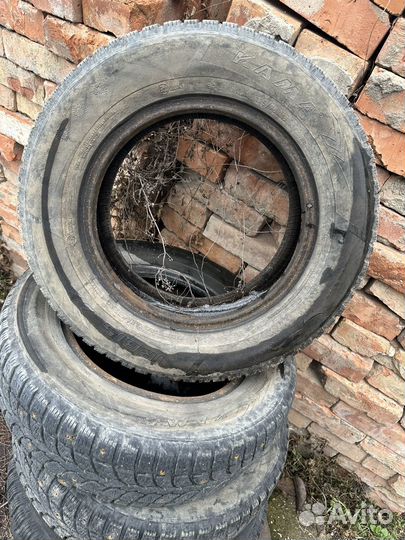 Accelera AT 70-75 2.25/8.5 R13