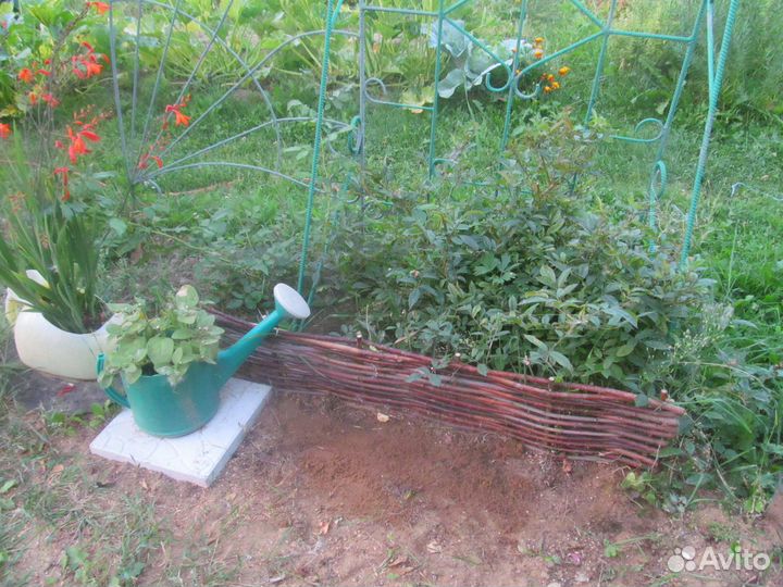 Декоративный заборчик