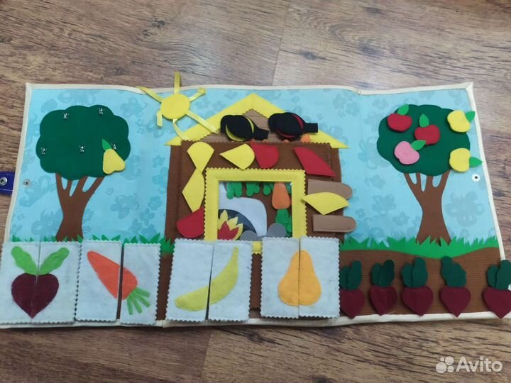 Развивающая книга из фетра