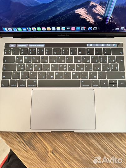 Macbook pro 13 2019 touch bar