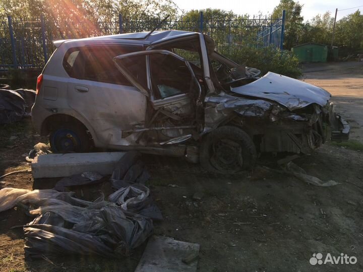 Chevrolet Aveo T200 кузов по частям