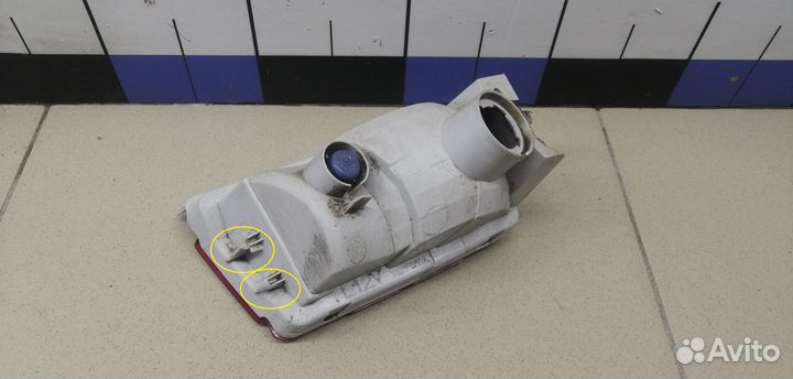 Фонарь задний в бампер левый Land Cruiser (150) -P