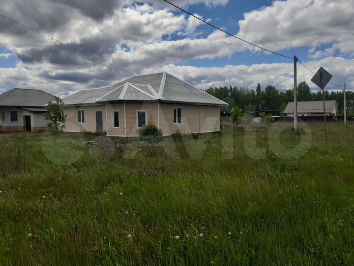 Дом 141 м² на участке 10 сот.