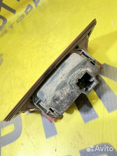 Ручка двери багажника Renault Megane 2