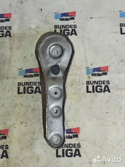 Реактивная тяга BMW G30 G11 G12 G05 G07